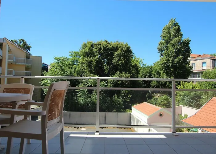 Grand Appt T2 Terrasse Sud + Pkg - 150m De La D'eyrac Appartamento Arcachon